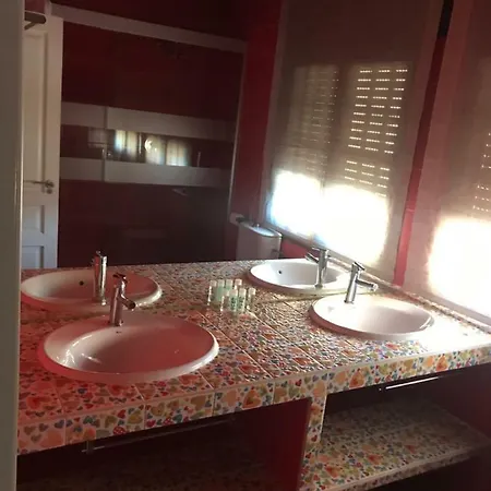Adosado Con Piscina En Σπίτι διακοπών *