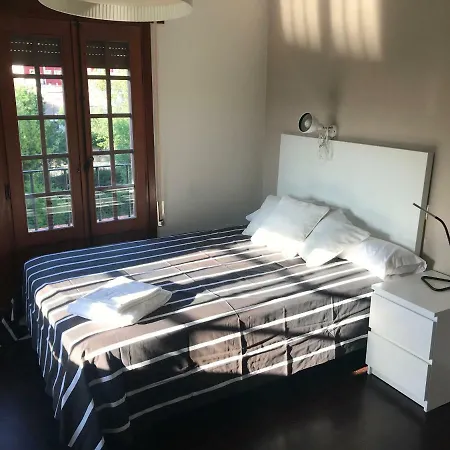 Nyaraló Adosado Con Piscina En